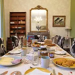 Bed & Breakfast Domaine De Savignac