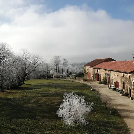 Domaine De Savignac Bed & Breakfast Chabanais