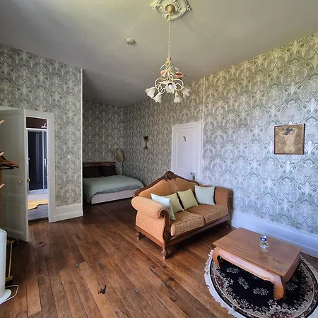 Bed & Breakfast Domaine De Savignac Chabanais