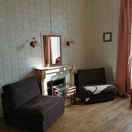 Domaine De Savignac Bed & Breakfast 4*