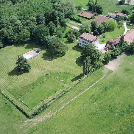 Bed & Breakfast Domaine De Savignac 4*