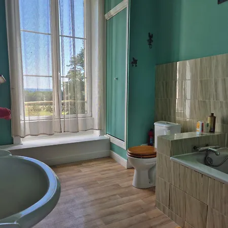 Domaine De Savignac Bed & Breakfast
