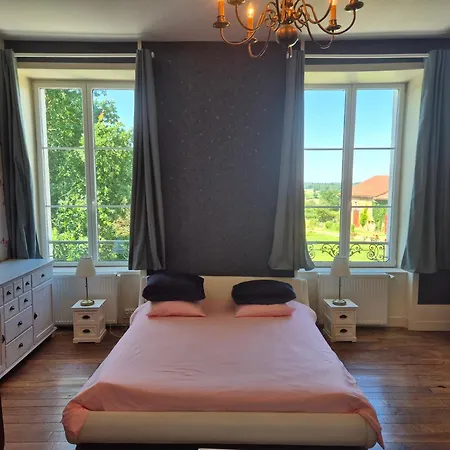 Domaine De Savignac Bed & Breakfast 4*