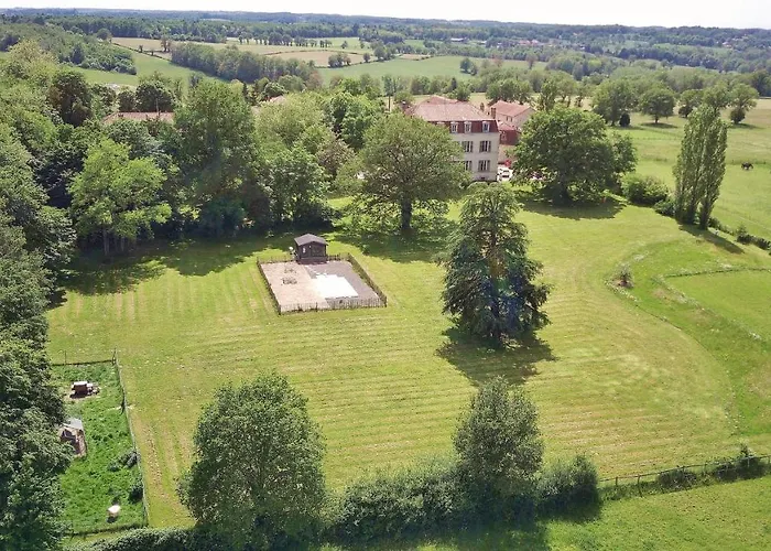 Domaine De Savignac 4*