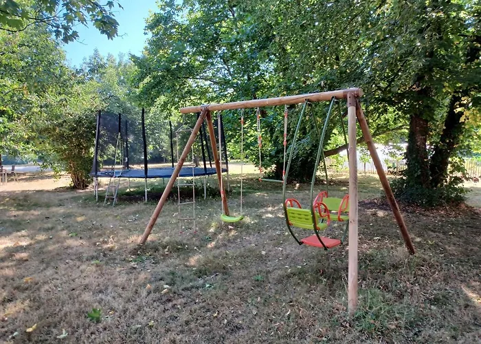 Domaine De Savignac Chabanais