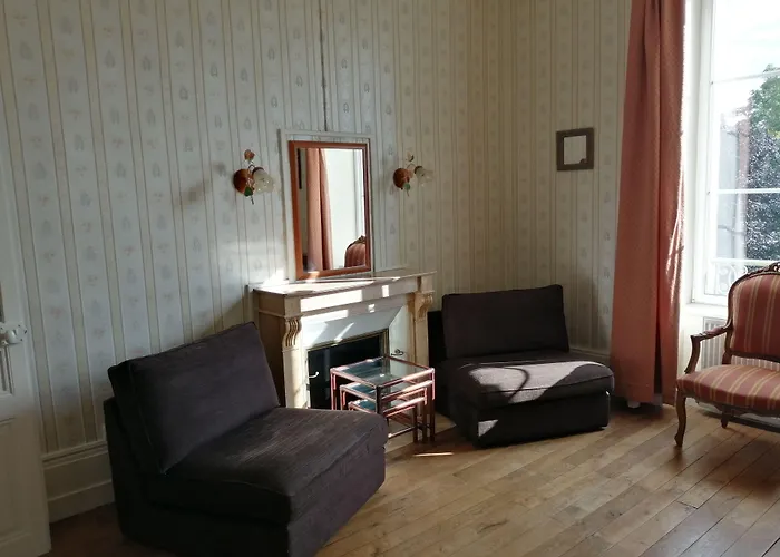 Domaine De Savignac Couette-café 4*