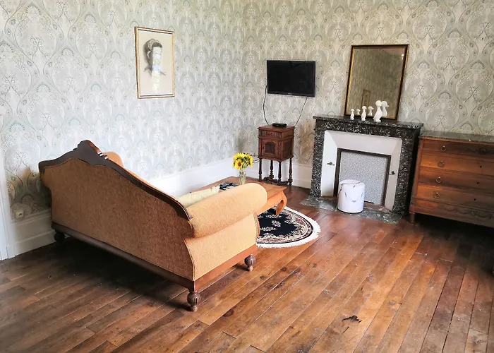 Domaine De Savignac Chabanais